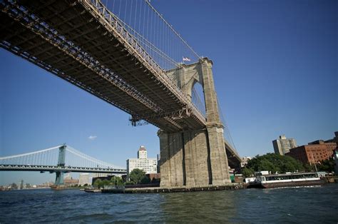 Statue of LIberty / Brooklyn Bridge | Gregg Greenwood