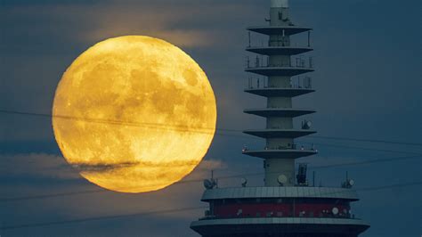 Don't miss out! The last supermoon of 2023 is tonight - CGTN