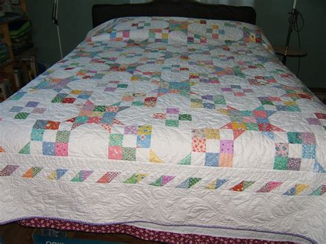 Meemaw loves to Quilt: My first 30's quilt