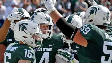 Projected 2019 Michigan State Spartans football starting lineup