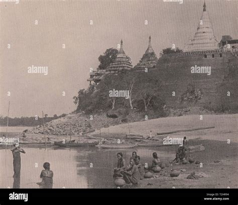 On the banks of the Ganges Stock Photo - Alamy