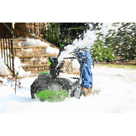 Greenworks Pro GW 20-IN 80V CORDLESS SNOW THROW in the Cordless ...