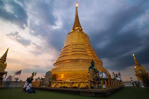 Premium Photo | Golden mountain temple bangkok