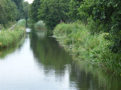 The Montgomery Canal - Pea Green Boats