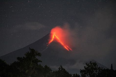 199 rockfall events recorded in Mayon in past 24 hours - Phivolcs – Filipino News