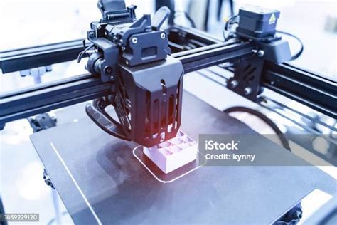 3d Printer Printing Prototypes Stock Photo - Download Image Now - 3D ...