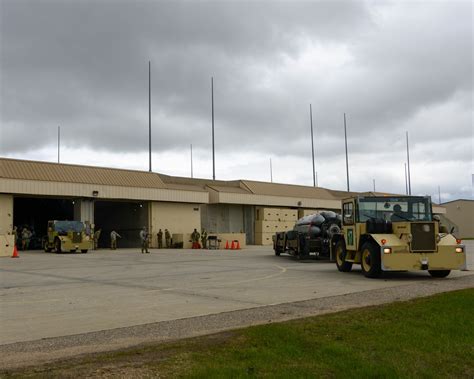 DVIDS - Images - Minot Air Force Base Flightline Operations [Image 3 of 4]