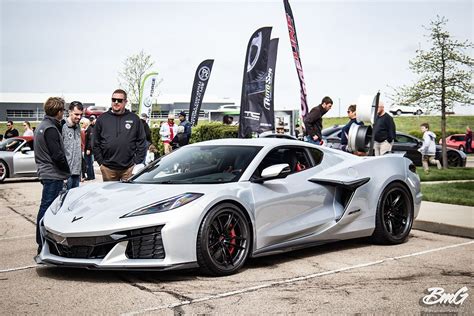 Chevrolet Corvette C8 Z06 Silver Forgeline Carbon+Forged CF207 | Wheel Front