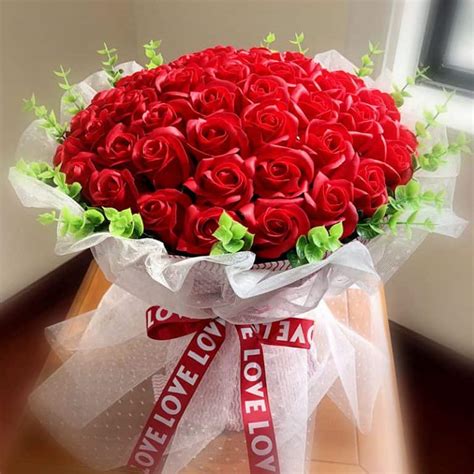 Flower Bouquet 52 Roses For Love - Artificial Flowers Store