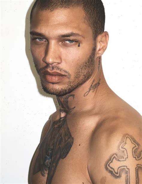 Hot Mugshot Guy: Photos Released From Jeremy Meeks' First Photohoot With Man About Town ...