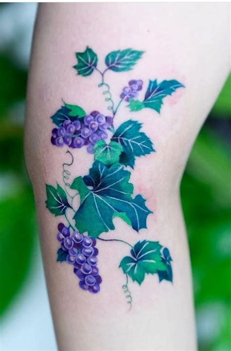 Zihee grape tattoo | Vine tattoos, Tattoos, Body art