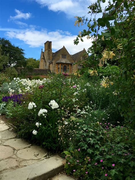 One day at Hidcote Manor Garden.