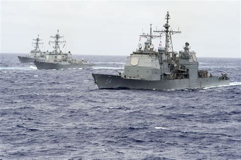 Front to back - USS ANTIETAM (CG 54), USS STERETT (DDG 104), and USS GRIDLEY (DDG 101) Naval ...