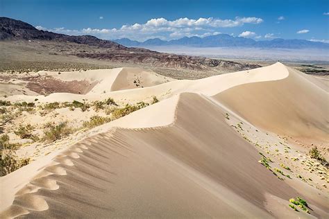 What Are Singing Sands? - WorldAtlas