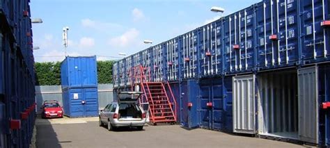 5 Benefits of Creating a Storage Facility with Shipping Containers