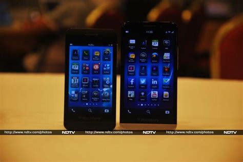 BlackBerry Z30: First Look (pictures) | NDTV Gadgets360.com