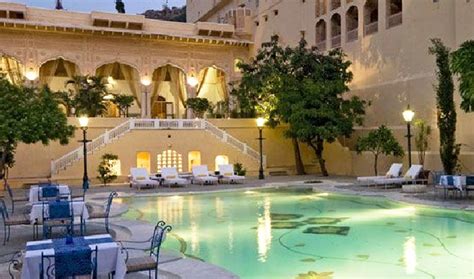 Samode Haveli in Jaipur - Indian Holiday