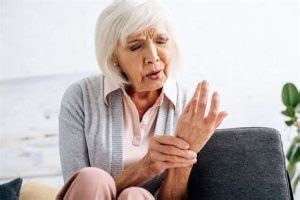 Understanding Rheumatoid Arthritis: Types, Symptoms, and Treatment Options - Becker Spine