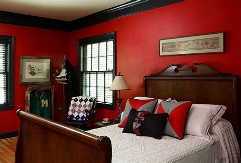 Red, Black And White Interiors: Living Rooms, Kitchens, Bedrooms