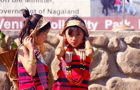 Nagaland Dresses - Traditional Dress of Nagaland - Holidify