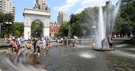 Washington Square Park - MEET NYU