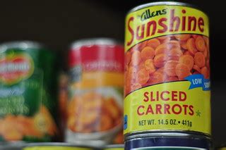 Healthy food pantry options | Salvation Army USA West | Flickr