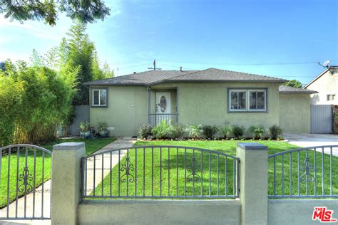 2707 Barry Ave, Los Angeles, CA 90064 | MLS# 19-424938 | Redfin