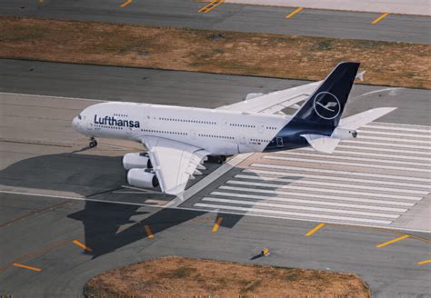 Lufthansa Is Sending Its Remaining Airbus A380s To Storage - Simple Flying