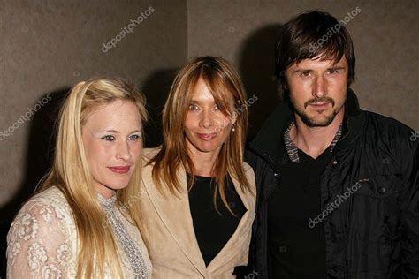 Rosanna Arquette, Patricia Arquette and David Arquette – Stock ...