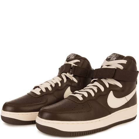 NIKE AIR FORCE 1 HIGH RET 743546 200 - Shiekh