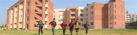 Schools in Dwarka School Mission - Opg World School