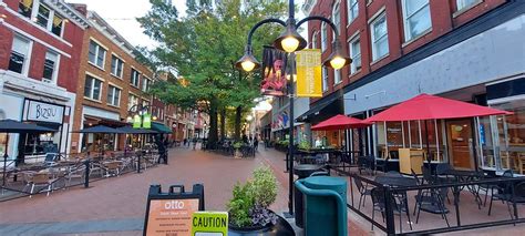 Charlottesville's historic downtown mall | Modern Cities