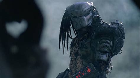 Predator Full Movie Explained In Hindi ( 1987 ) - YouTube