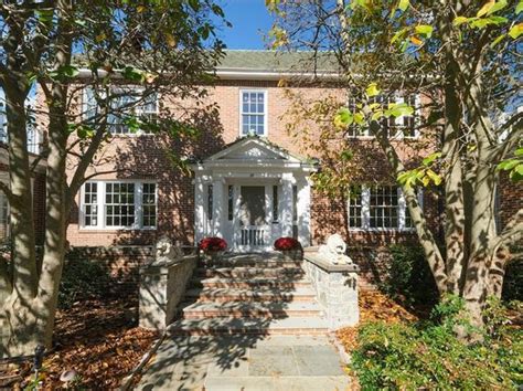 Larchmont NY Real Estate - Larchmont NY Homes For Sale | Zillow