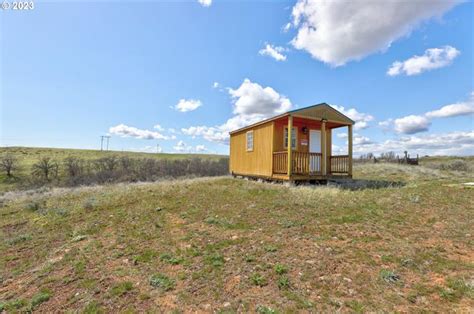 1423 Bickleton Hwy, Goldendale, WA 98620 | MLS# 23276749 | Redfin