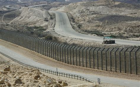 Egypt tightens security measures along border with Israel to prevent attacks - report | The ...