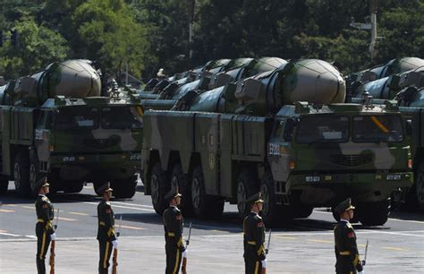 The might of the Chinese military - China's newest weapons of war ...