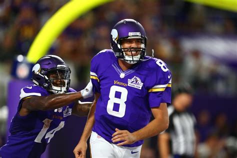 Sam Bradford Named NFC Offensive Player Of The Week