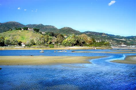 Malibu Lagoon, The Best Beach For Surfers! - Traveldigg.com