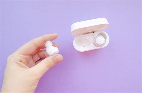 Best 5 earbuds in 2023!! - Bee Up To Date