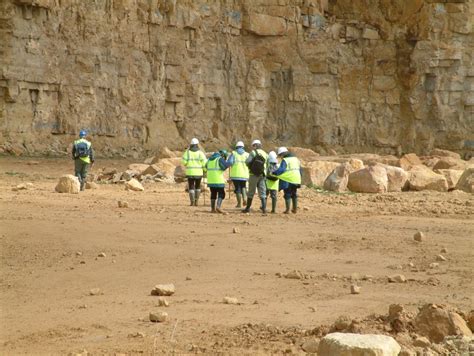 Ketton Quarry – UK Fossil Collecting