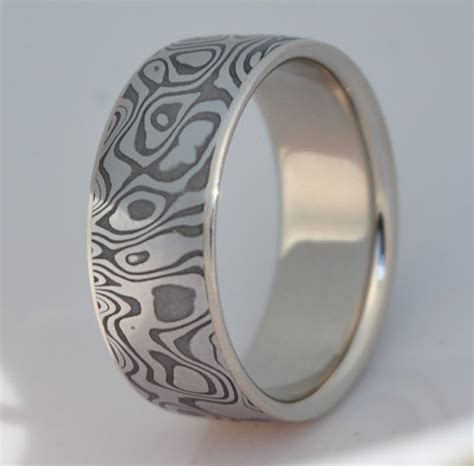 Damascus Ring with White Gold Liner – Cosmo Design