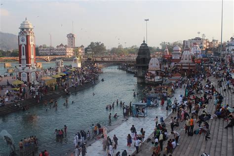 Haridwar Darshan - Travizia Tours and Travels Pvt. Ltd.