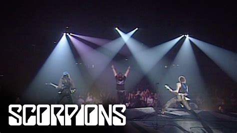 Scorpions - Rock You Like A Hurricane Chords - Chordify