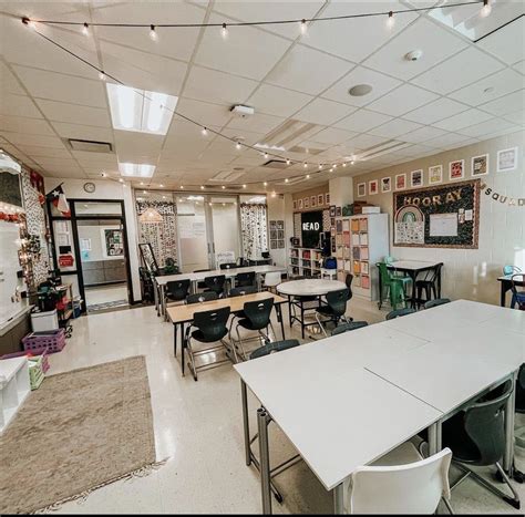 Pin by Serap Ilgar on amazing classrooms in 2023 | Classroom decor high school, Teaching ...