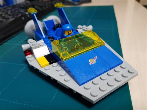 Lego Benny Spaceship 70821 · Pablo Iranzo Gómez's blog