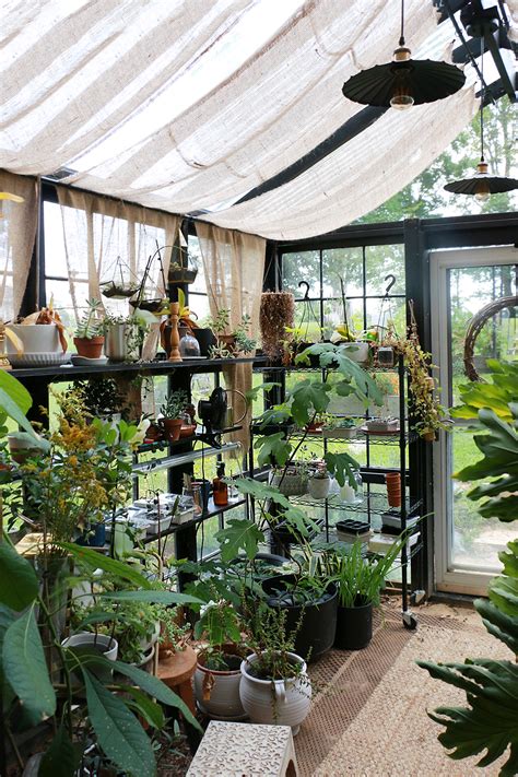 15 Greenhouse Decorating Ideas That Add Charm