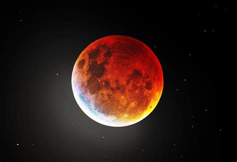 I know its a bit late, but here's my shot of the Blood Moon : r/space