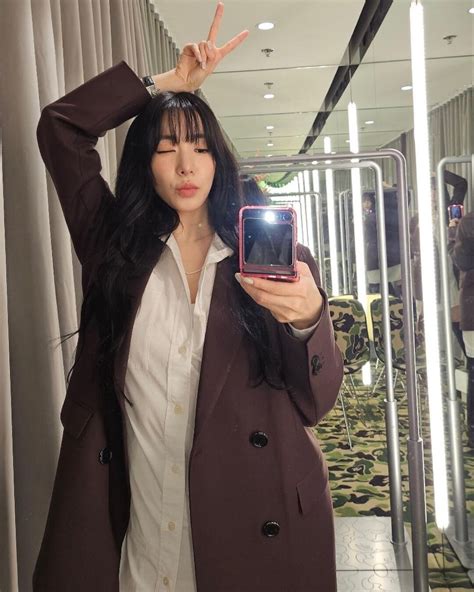 231108 Tiffany Instagram update | kpopping