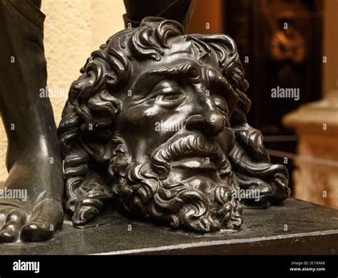 David goliath statue hi-res stock photography and images - Alamy